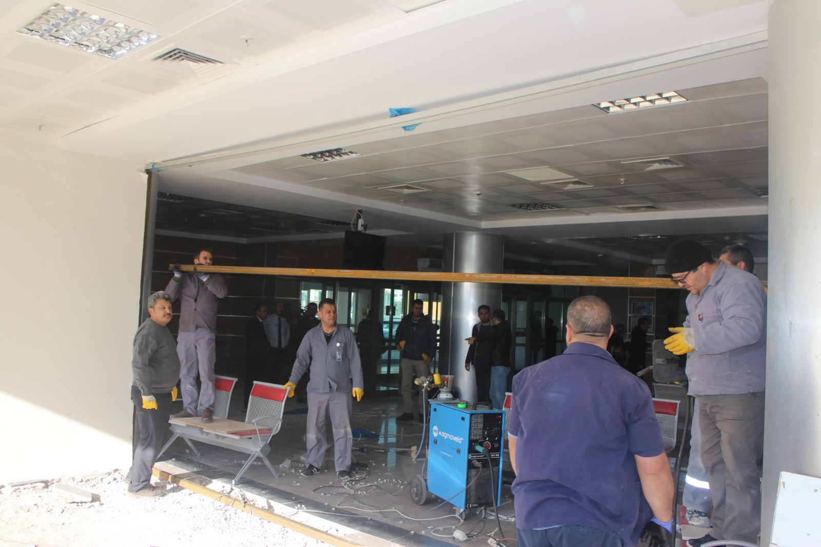 Karaman Devlet Hastanesinde Acil Servis 1. Basamak Yoğun Bakım Birimi açılması çalışmalarına başlandı