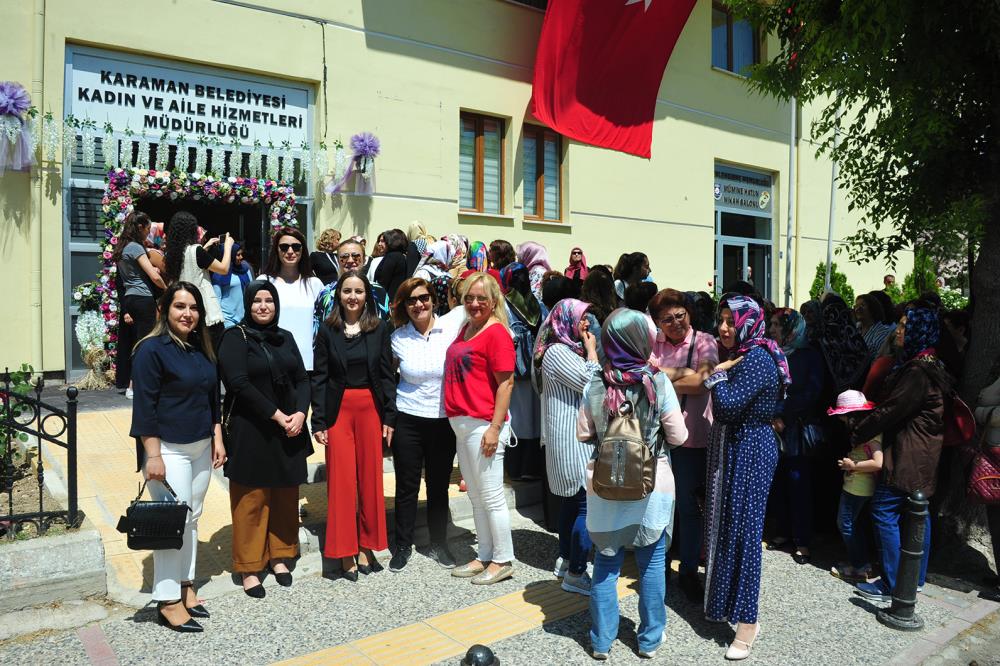 kadın kursiyerler yılsonu sergisi açtı