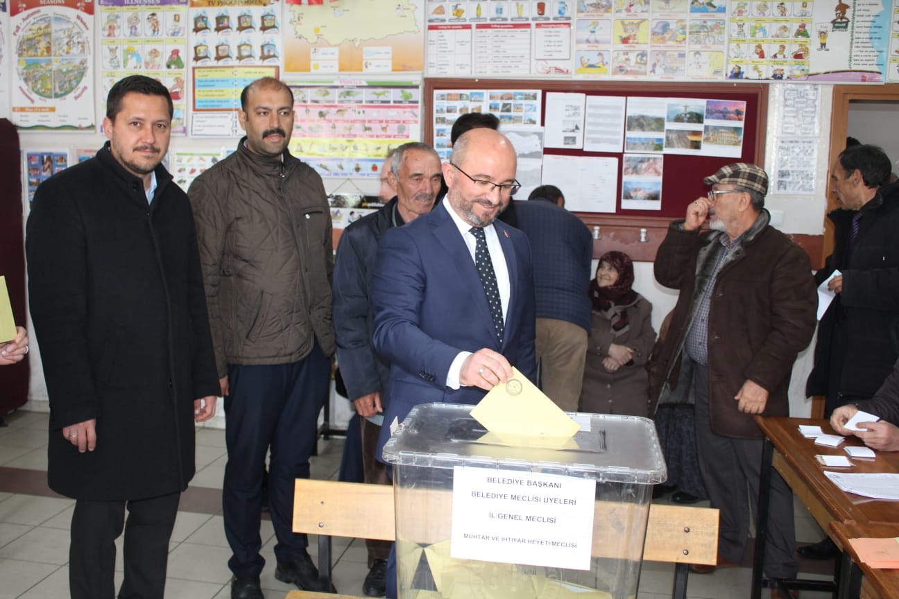 Şahin, Oyunu İstiklal Ortaokulu'nda Kullandı