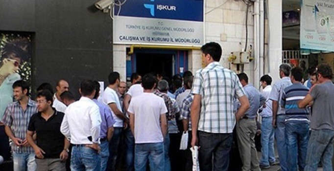 Yüz binlerce işsizin faydalandığı işsizlik maaşında başvuru şartları esnetiliyor