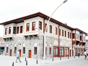 Dönüşümün Sanatla Buluşması Sergisi Bugün Açılıyor