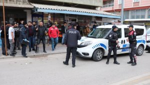 Kendilerini polis olarak tanıtıp gasp yapan 6 kişi yakalandı