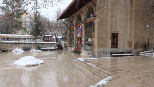 Karaman'da 501 cami boş kaldı