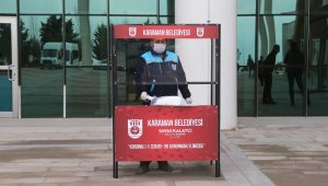 Karaman Belediyesi ücretsiz maske dağıtımını sürdürüyor