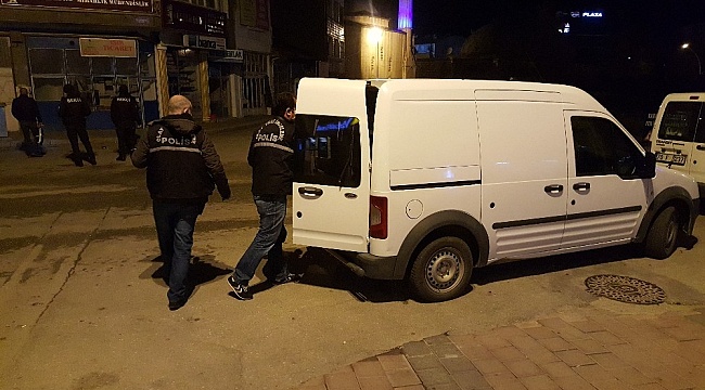 Karaman'da tüfekle üzerine ateş edilen bir kişi, son anda yere yatarak canını kurtardı