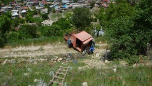 Karaman'da çapa motoru uçuruma yuvarlandı: 1 ölü