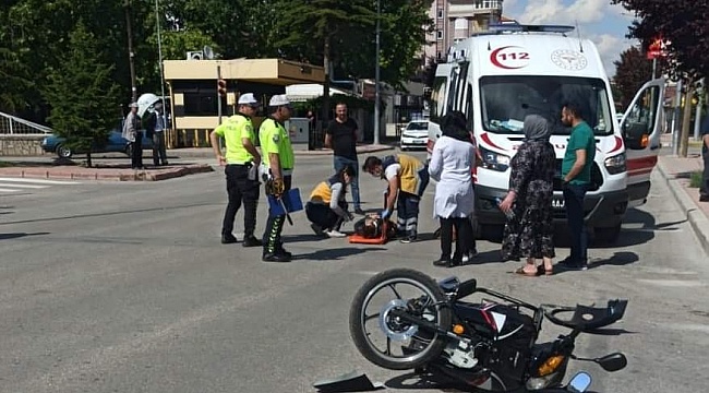 Karaman'da trafik kazası: 2 yaralı