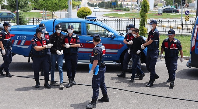 150 lira için çobanı öldürdükleri iddiasıyla adliyeye sevk edilen 2 şüpheli tutuklandı