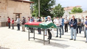 Hollanda'dan getirilen lösemi hastası genç son yolculuğuna uğurlandı
