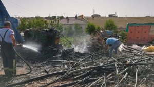 Karaman'da bahçede bulunan odunlar tutuşarak yandı