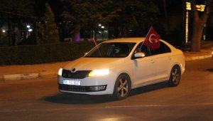 Ayasofya'nın ibadete açılması Karaman'da düzenlenen konvoyla kutlandı