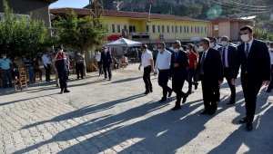 Vali Işık'tan "Maske, sosyal mesafe ve hijyen uyarısı"