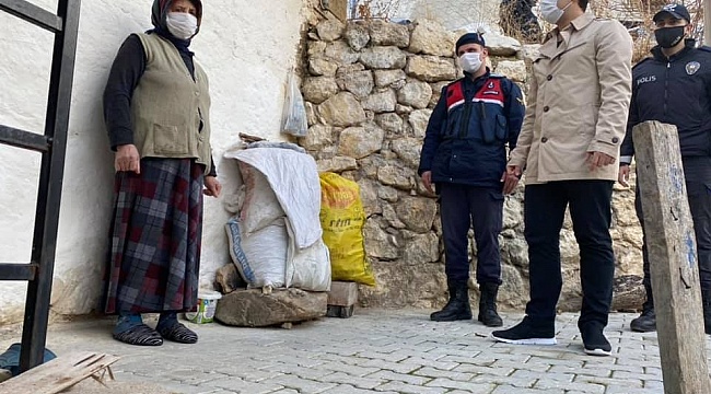 Başyayla Kaymakamı Çelik, kısıtlama günlerinde yaşlıları ve engelli vatandaşları unutmadı