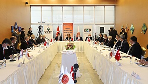 KMÜ REKTÖRÜ NAMIK AK, NEVŞEHİR'DE ÜNİKOP TOPLANTISINA KATILDI