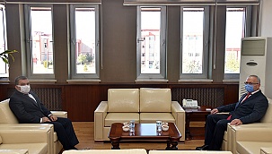 Vali Mehmet Alpaslan Işık'tan Yeni Rektöre Ziyaret