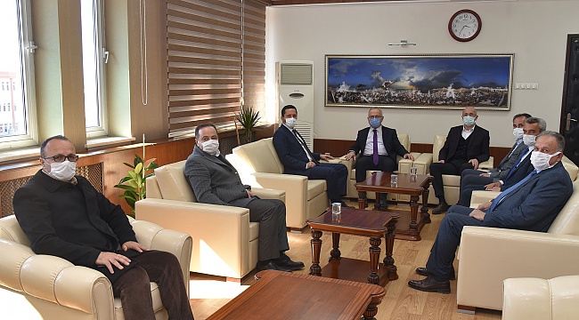 KARAMAN MİLLETVEKİLİ SELMAN OĞUZHAN ESER'DEN REKTÖR AK'A ZİYARET