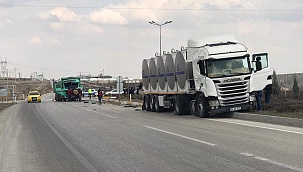 Konya’da tanker ile kamyonun karıştığı kazada 1 vatandaş yaralandı