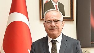 Rektör Ak'tan Çanakkale Zaferi'nin 106. Yıldönümü Mesajı