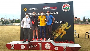 KARAMAN’IN GURURU YAVUZ ŞALKACI’DAN ALTIN MADALYA