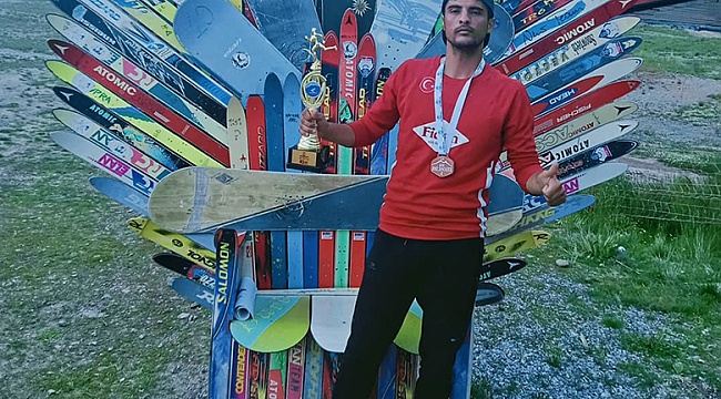 KARAMAN'LI YAVUZASLAN’DAN ALTIN MADALYA