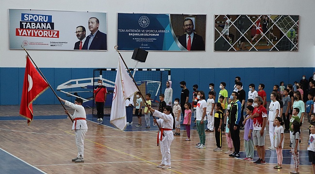 ÜCRETSİZ SPOR OKULLARI BAŞLADI