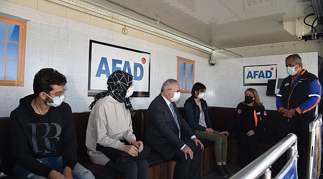 AFAD, KMÜ'de deprem simülasyon eğitimi verdi