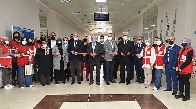 Karamanoğlu Mehmetbey Üniversitesi Öğrencilerinden Kan Bağışı