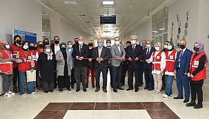 Karamanoğlu Mehmetbey Üniversitesi Öğrencilerinden Kan Bağışı