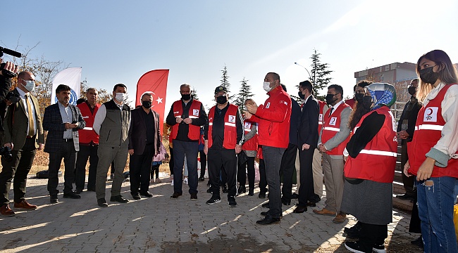 KIZILAY VE KMÜ'DEN 'YUNUS EMRE HOŞGÖRÜ ORMANI'