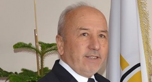 AK PARTİ MERKEZ İLÇE MUSTAFA BAYIR'A EMANET