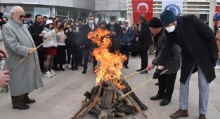 KMÜ'DEN NEVRUZ BAYRAMI KUTLAMASI