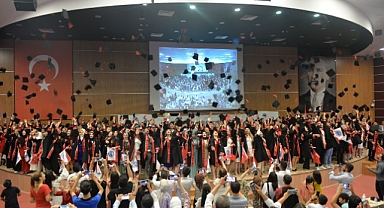 KMÜ'DE BAHAR ŞENLİKLERİ COŞKU İLE KUTLANIYOR