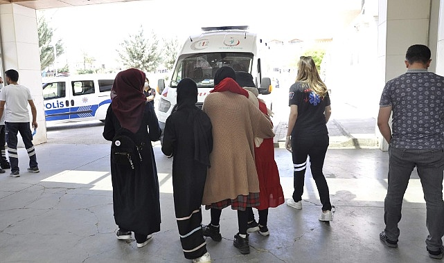 Karaman'da okul servisi ile otomobil çarpıştı: 13 yaralı