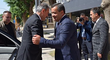 Vali Tuncay AKKOYUN İl Genel Meclisini ziyaret etti