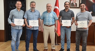 REKTÖR AK'TAN İDARİ VE AKADEMİK PERSONELE TEŞEKKÜR BELGESİ