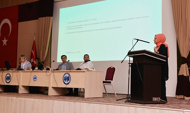 KMÜ'DE 'İBN-İ SİNÂ VE TIP SERÜVENİ' KONULU PANEL DÜZENLENDİ