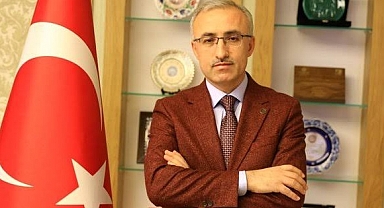 REKTÖR AK İSTİFA ETTİ! YENİ REKTÖR HÜSEYİN KARAMAN