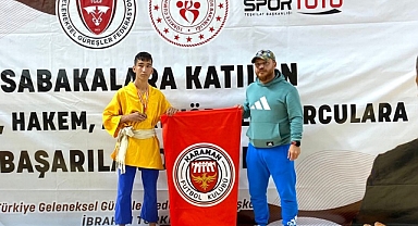 GÜREŞDE KARAMAN’A 2 BRONZ MADALYA