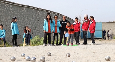OKUL SPORLARINDA MÜSABAKALAR BAŞLADI