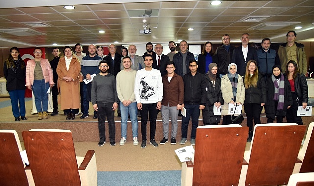 Öğrencilerden 'Ney'in Feryadı' Konferansı ve 'Sanat Şifadır' Karma Sergisi