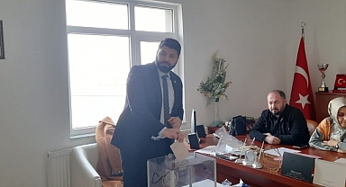 Muammer Harmandar Güven Tazeledi