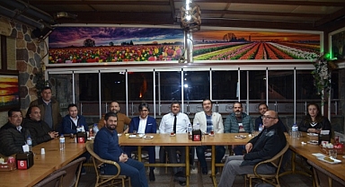 Aday Adayı Sevimli Gazeteciler Cemiyeti Üyeleriyle İftarda Buluştu