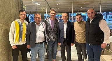 Karaman Gençlerbirliği Spor kulübü yöneticileri ile Mevlüt Akgün bir araya geldi.