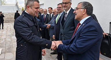 KMÜ AİLESİNDEN BAYRAMLAŞMA
