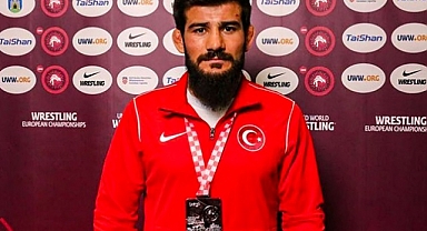 KMÜ’lü Milli Sporcu Taha Akgül, 10. Kez Avrupa Şampiyonu