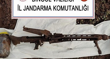 Bingöl’de patlayıcı madde, silah ve uyuşturucu ele geçirildi