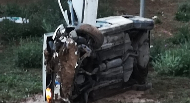 Karaman'da Kontrolden çıkıp devrilen Otomobilden 2 kişi Hafif yaralandı