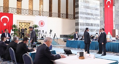 TBMM yeni üyelerini bekliyor