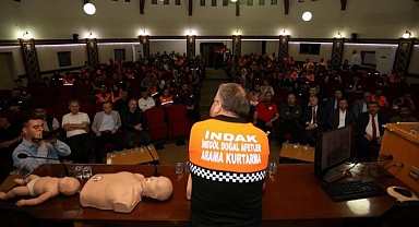 Bursa İnegöl'de protokole ilk yardım eğitimi