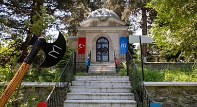 Bursa İnegöl’ün fatihi Turgut Alp’in Türbesi'ne restorasyon